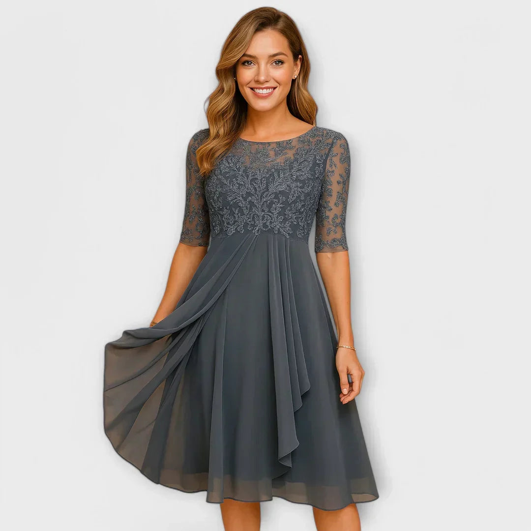 AUVIENNE | Elegant Lace Dress with Flowing Skirt