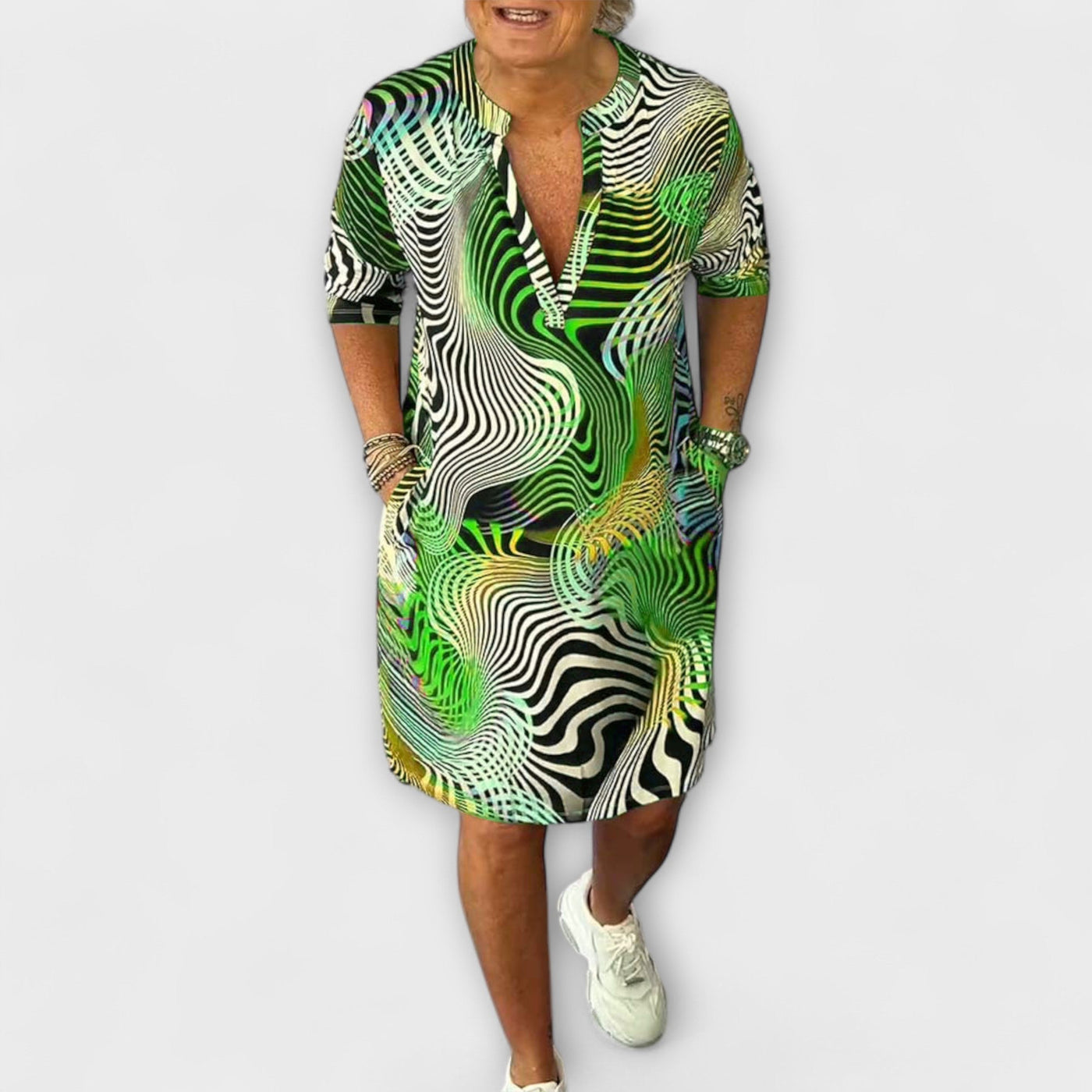 ZUZANA | Barevné Šaty s V-výstřihem a Elegantním Střihem