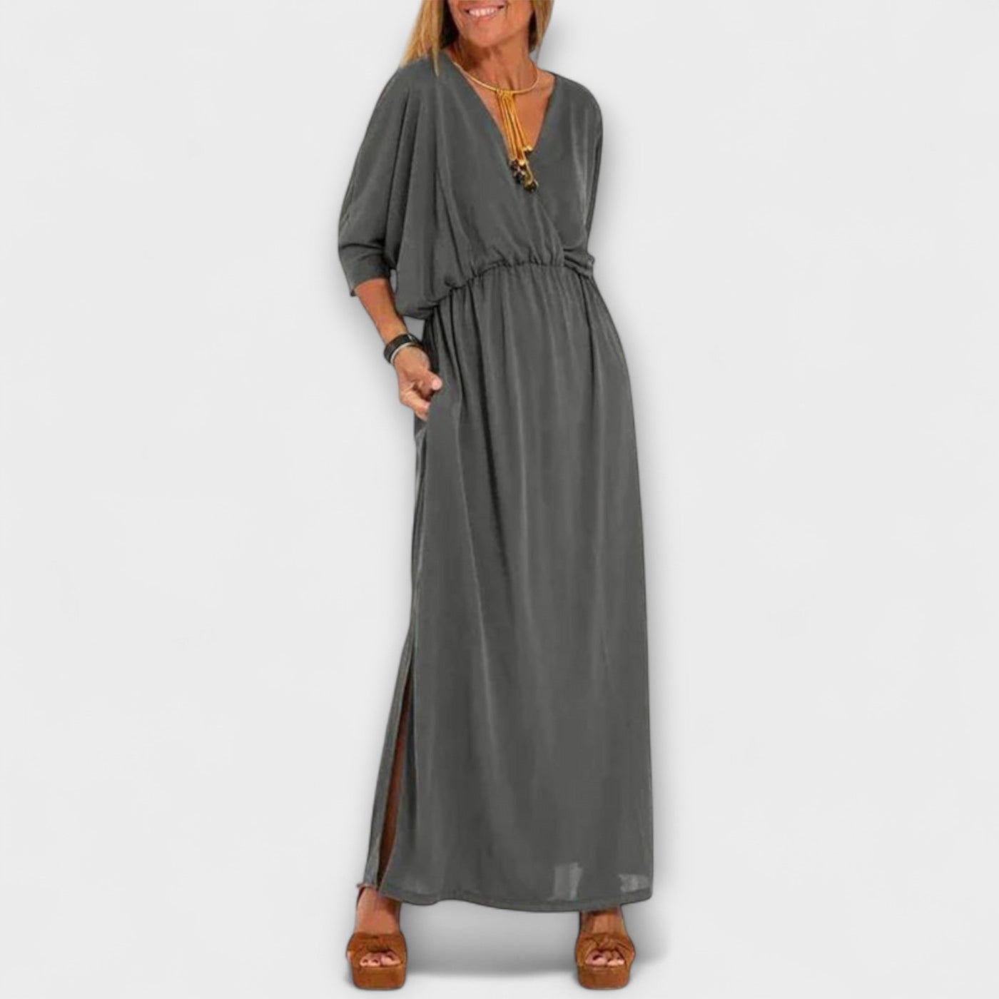 ZUZANA | Retro-Inspired Maxi Dress