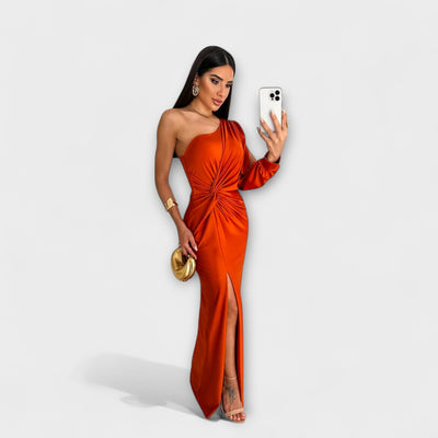 ZUZANA | Elegantní šaty s nádechem rafinovanosti