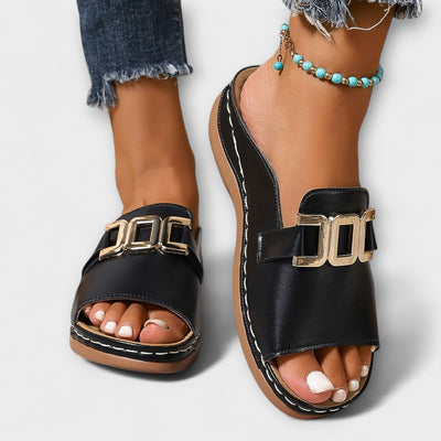 ZUZANA | Pohodlné Sandály s Přezkou