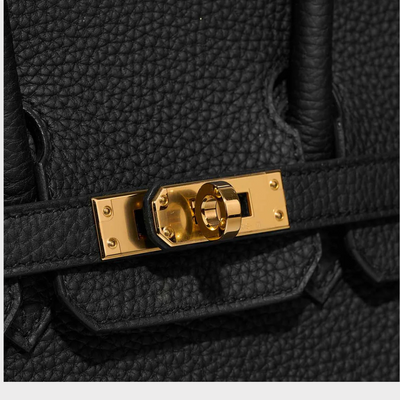 ZUZANA | Eline Amira