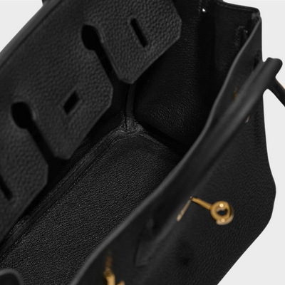 ZUZANA | Eline Amira