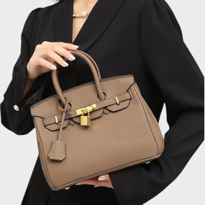 ZUZANA | Eline Amira