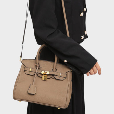 ZUZANA | Eline Amira