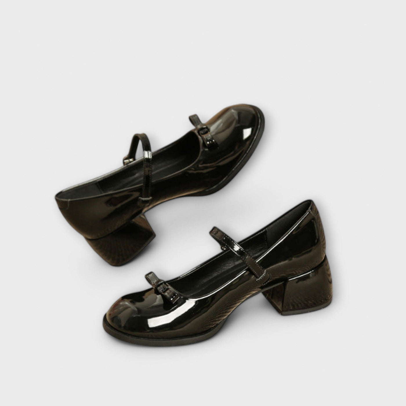 ZUZANA | Hakken Boty