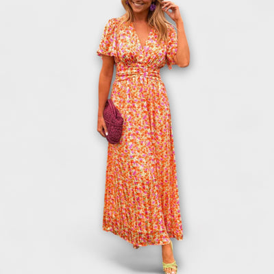 ZUZANA | Klasické V-krční Šaty