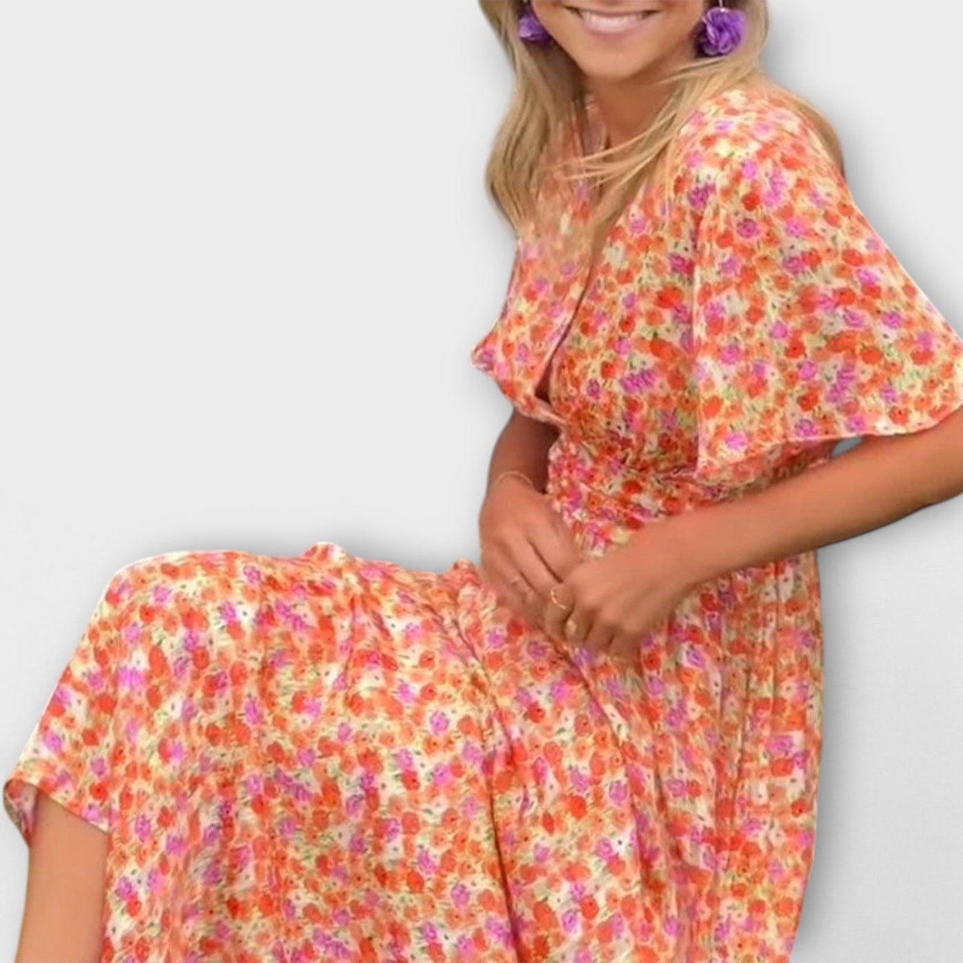 ZUZANA | Klasické V-krční Šaty